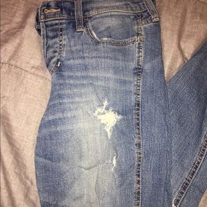 HOLLISTER BOYFRIEND JEANS